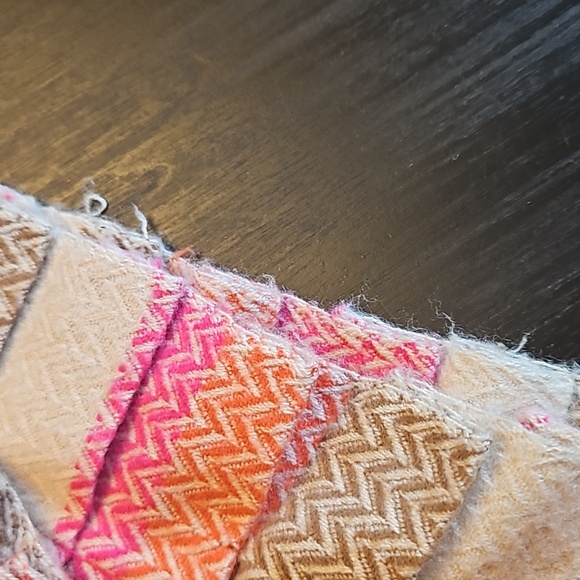 Echo Pleated Scarf - Picture 6 of 8